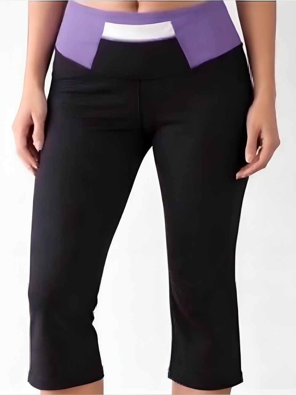 LULULEMON Cropped Capri Yoga Pants with Purple Waistband